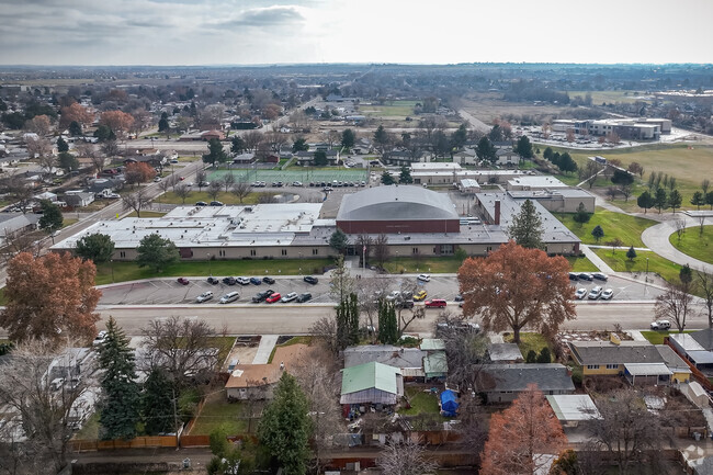 SyringaMiddleSchool5