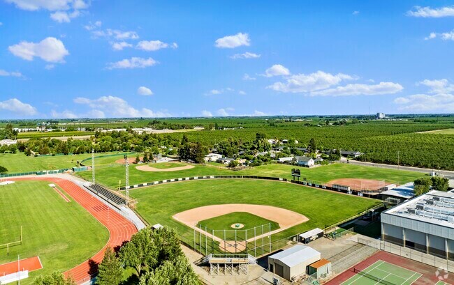 Hughson High in Hughson, Ca has a great baseball program.