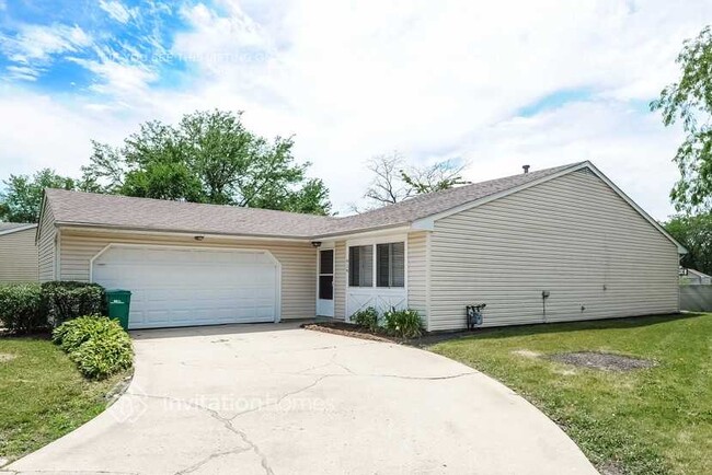 919 Surrey Ct, Joliet, IL 60431 - photo 2