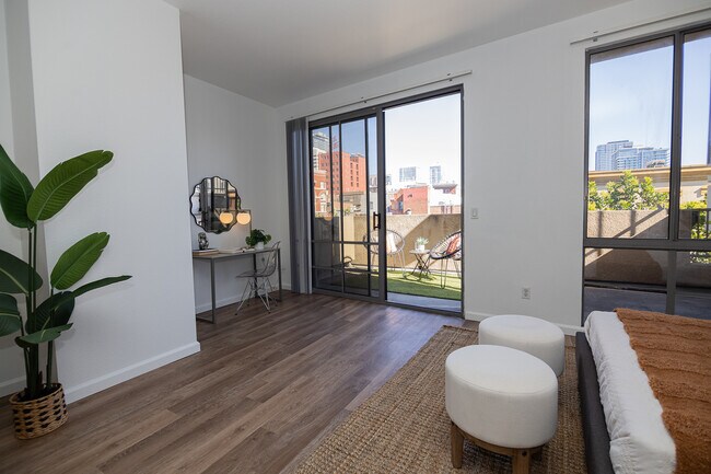 Horton 4th Avenue, San Diego, CA 92101 - photo 6