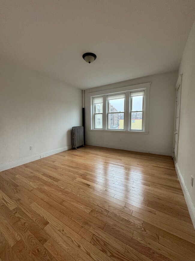 119 Brainerd Rd unit 9, Allston, MA 02134 - photo 2