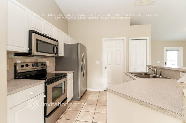 2604 SW 9th Place, Cape Coral, FL 33914 - photo 6