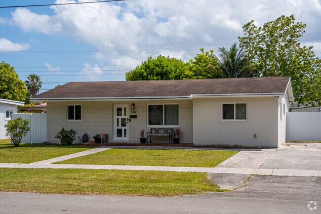 Ranch houses in Southern Estates are a common sight.