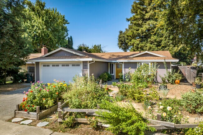 You will love to live in these ranch-style homes of South Davis.