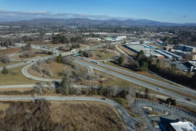 Interstate 26 connects Hendersonville to Asheville, NC.