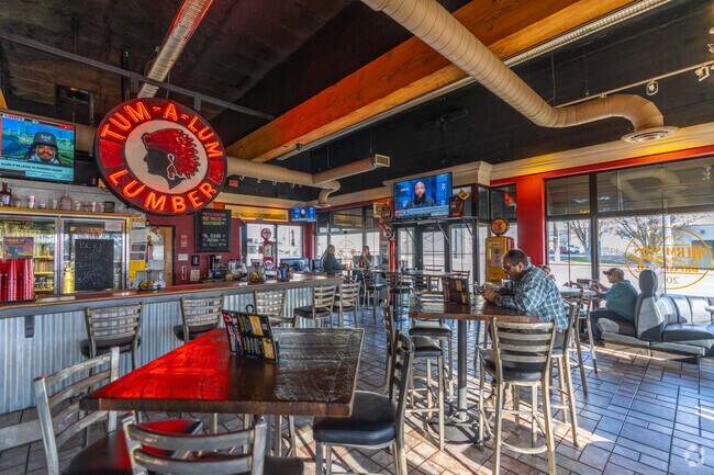 Hermiston features several local restaurants that people enjoy.