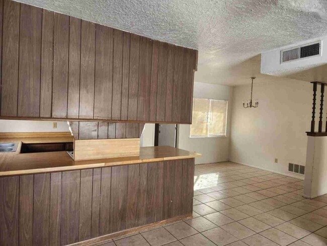 2318 Calle Pacifico, Santa Fe, NM 87505 - photo 7