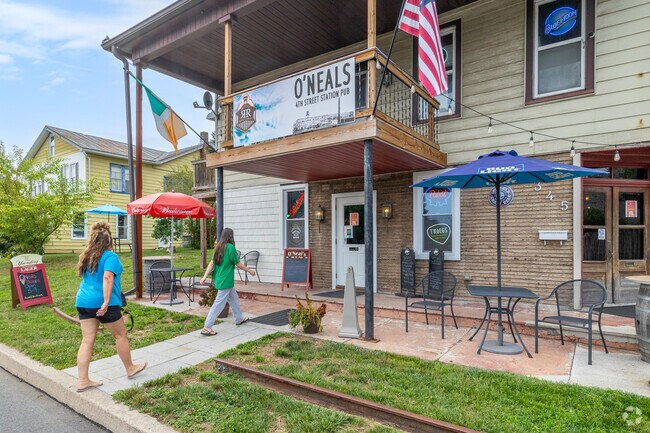 O'Neals 4th Street Station Pub is a popular dining destination near Muir.