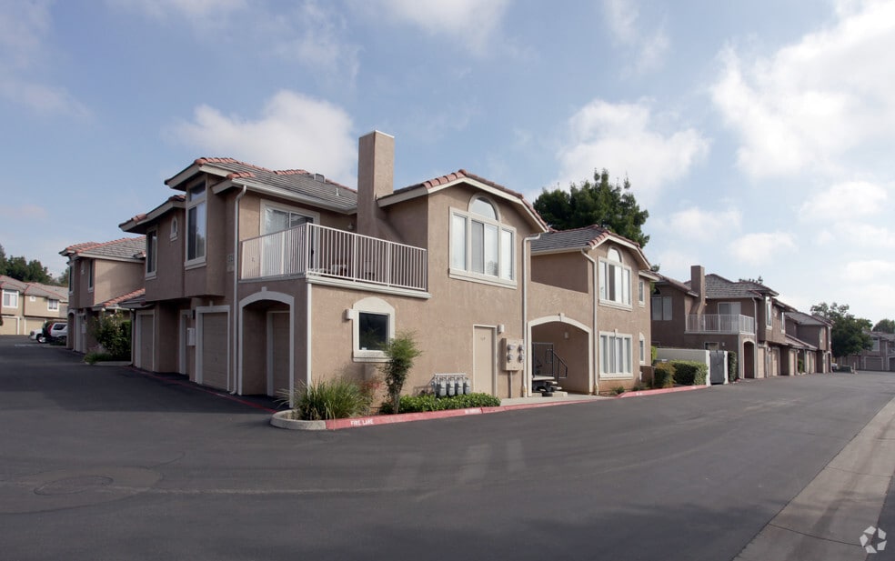 Le Provence at the Dominion