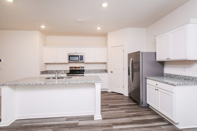 769 Shepard Rock Dr, Zebulon, NC 27597 - photo 7