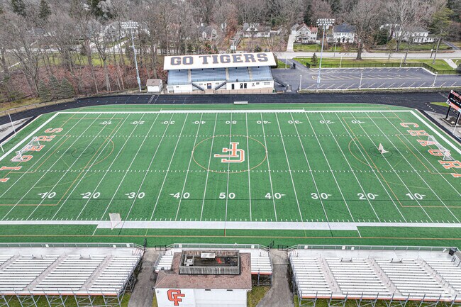 Chagrin Falls High School, Chagrin Falls