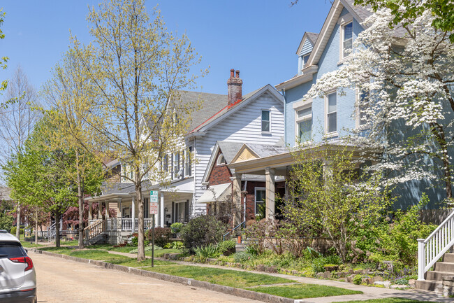 Most houses in Aspinwall have covered porches.