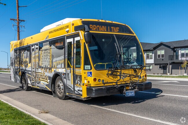 Convenient public transportation makes Flanders Creek easily accessible.