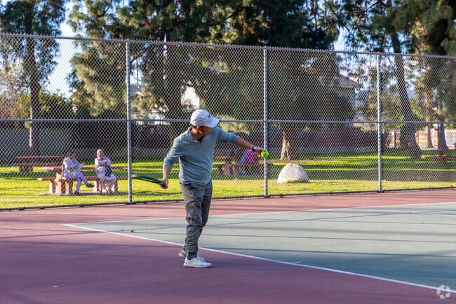 Keeping up a healthy lifestyle can be easy with a great park nearby, in Winnetka.
