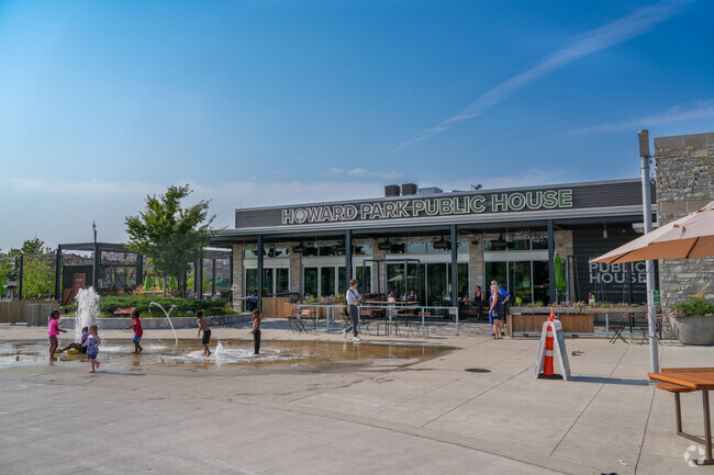 Community parks feature splash pads near Far Northwest.