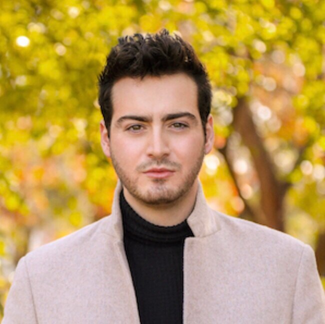 Agent Photo