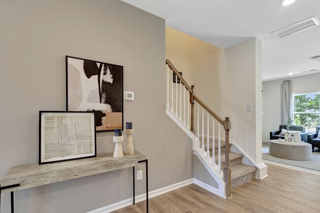 7012 Bentz St, Charlotte, NC 28269 - photo 7