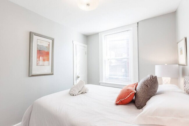 424 Liberty Hill unit ID1056033P, Cincinnati, OH 45202 - photo 5