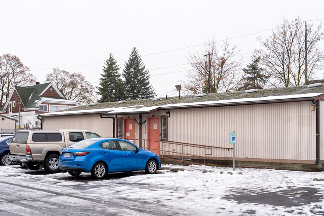 Spokane Public Montessori School has detached classrooms on campus.
