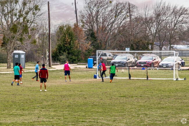 Oak Point's vibrant parks like Jake's Place offer endless outdoor recreation opportunities.