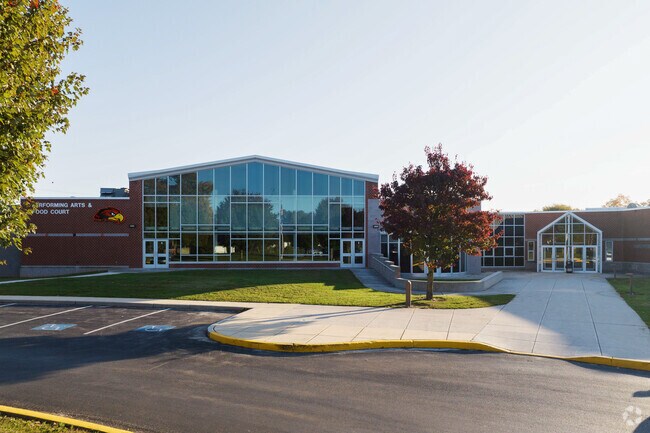 Hanover Middle School has 798 students in grades 5-8.