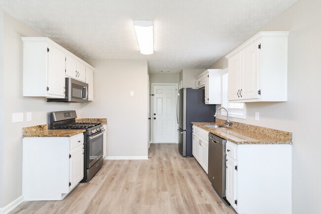 11468 Vinea Way, Hampton, GA 30228 - photo 7