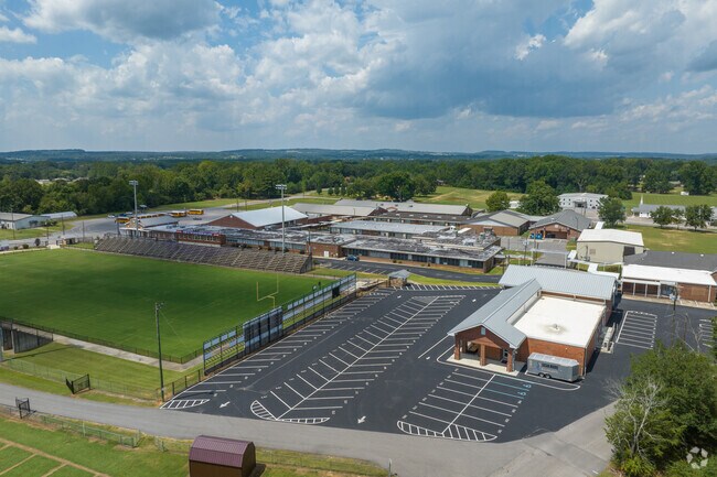 Susan Moore High School has a B- Niche score.