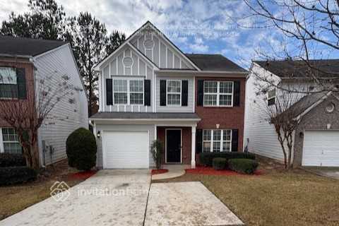 9448 Lakeview Rd, Union City, GA 30291 - photo 1
