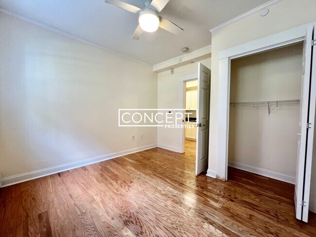 219 Commonwealth Ave unit 5, Chestnut Hill, MA 02467 - photo 4
