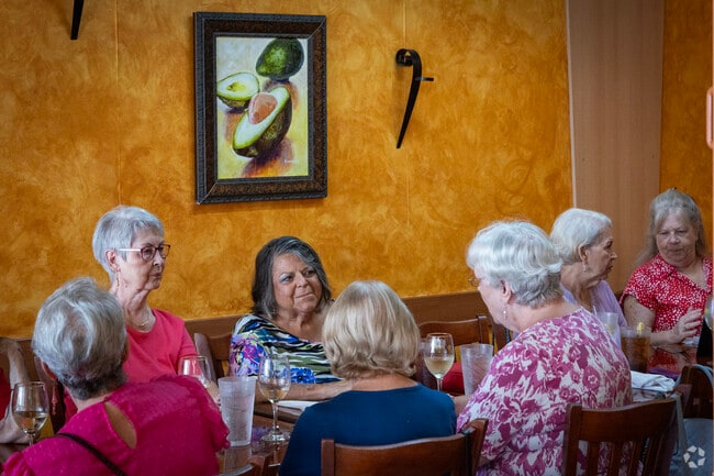 Fairway Village residents gather with friends at places like Sages Bistro.