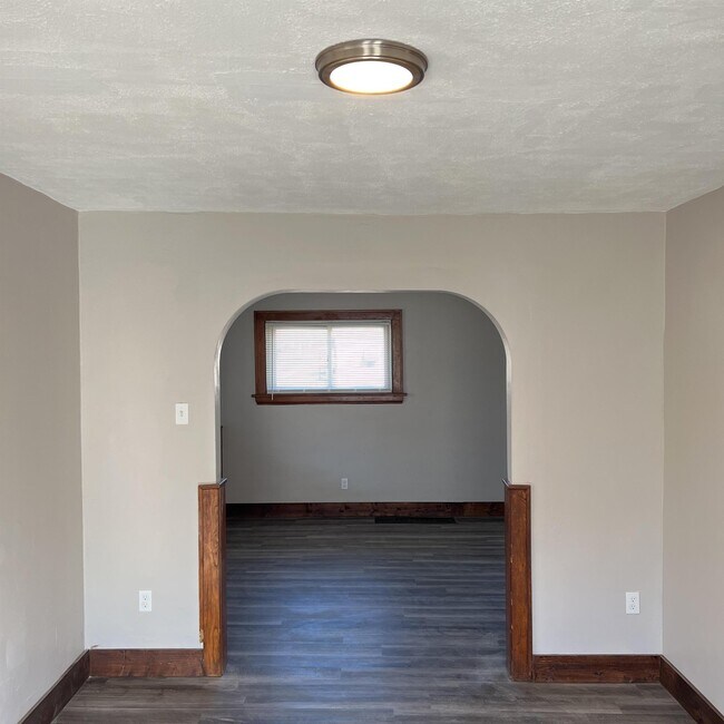 1239 Herberich Ave, Akron, OH 44301 - photo 6