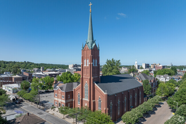 St. Boniface School is a Private Elementary School in the central Lafayette area.