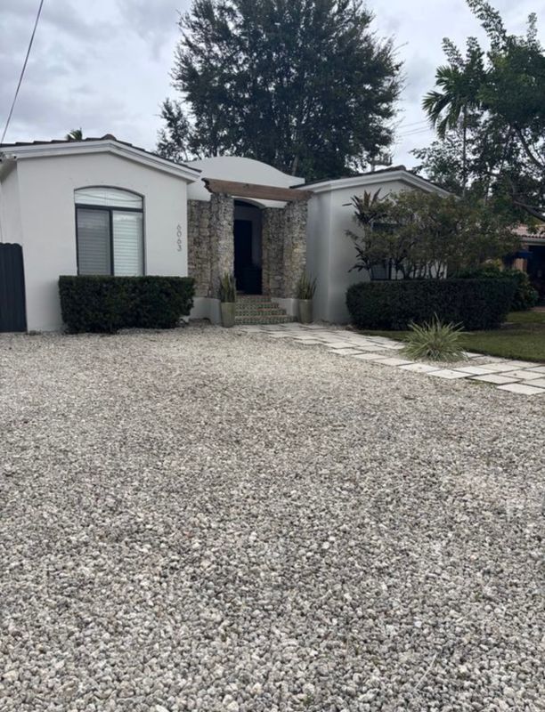 6063 SW 27th St, Miami, FL 33155