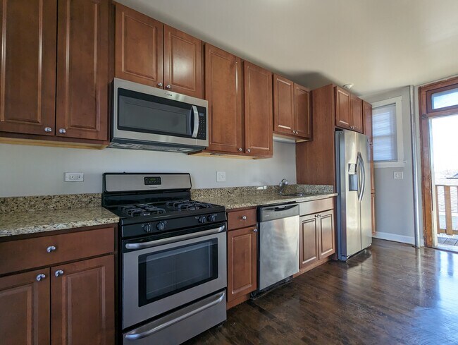 1835 W Winona St unit 5075-1, Chicago, IL 60640 - photo 6