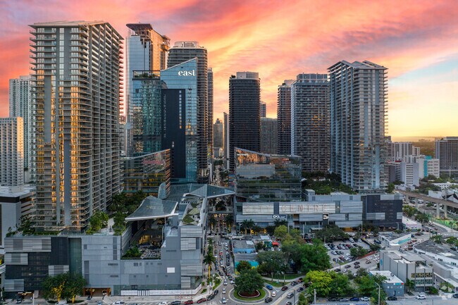Downtown Miami is just a quick drive away from Tamiami, and many locals work in the city.