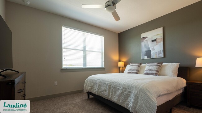 6107 E Riverside Dr unit 470, Austin, TX 78741 - photo 7