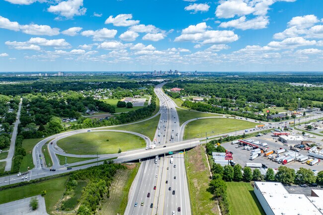 Westgate is within driving distance of downtown Columbus, which sits 5 miles east.