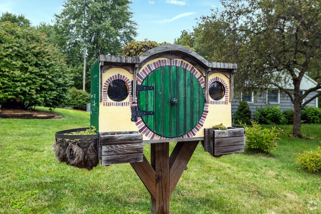 Fairway Knolls has a small community charm that residents love.