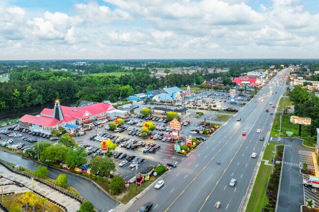 Calabash, NC, offers diverse entertainment options beyond its renowned seafood scene.