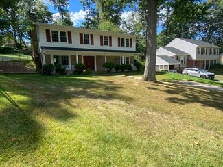 4616 Twinbrook Rd, Fairfax, VA 22032