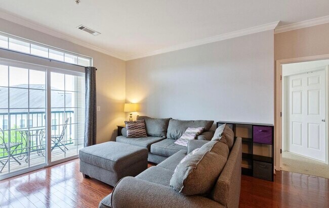 The Grove At Arlington unit 402, Arlington, VA 22206 - photo 5