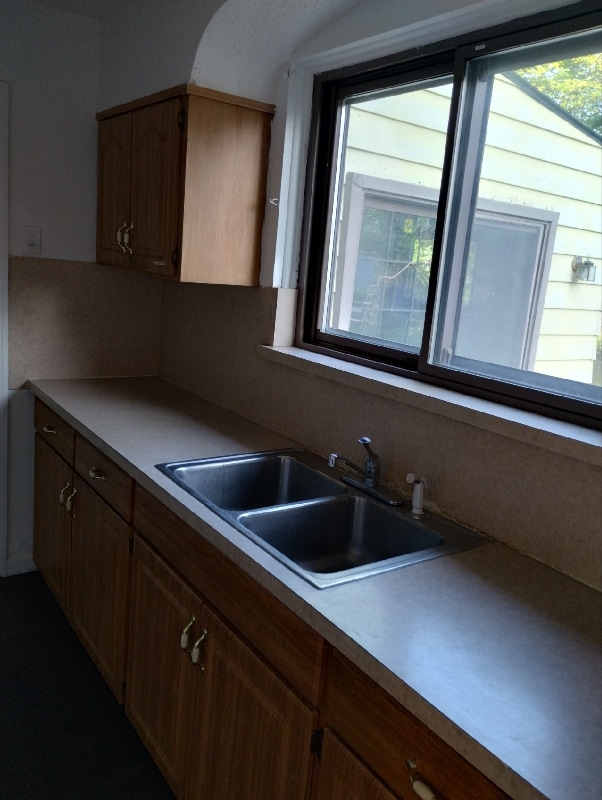 2967 Doris St, Detroit, MI 48238