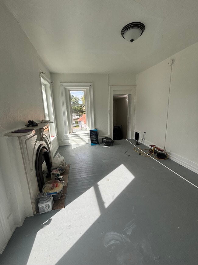 531 S Central Ave unit 525, Burlington, IA 52601 - photo 4