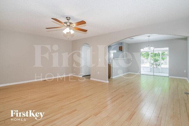 11880 Lake Bend Cir, Jacksonville, FL 32218 - photo 3