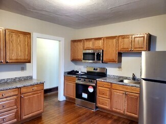 340 Highland St Unit 338 2nd, Worcester, MA 01602