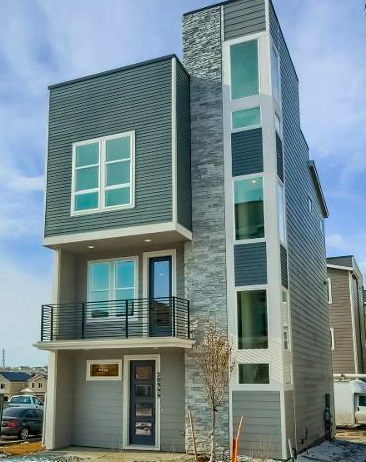 20999 E Quincy Dr, Aurora, CO 80015