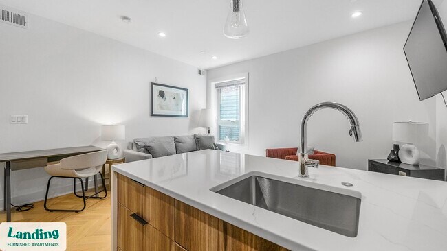 3743 12th St NE unit 5, Washington, DC 20017 - photo 3