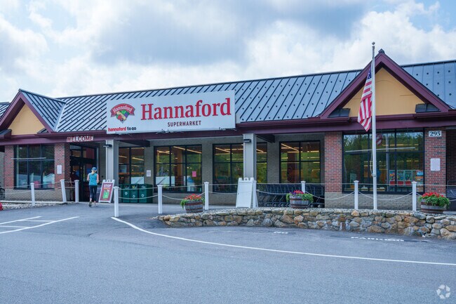 Hannaford in New London is about a 10 minute drive from Andover.
