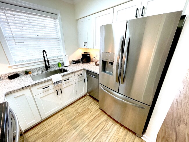 6 W 51st St unit 1, Savannah, GA 31405 - photo 6