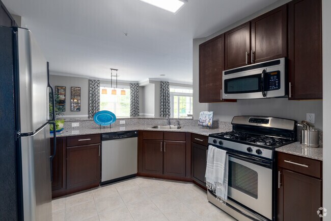 2BR, 2BA - 1,670SF - Kitchen